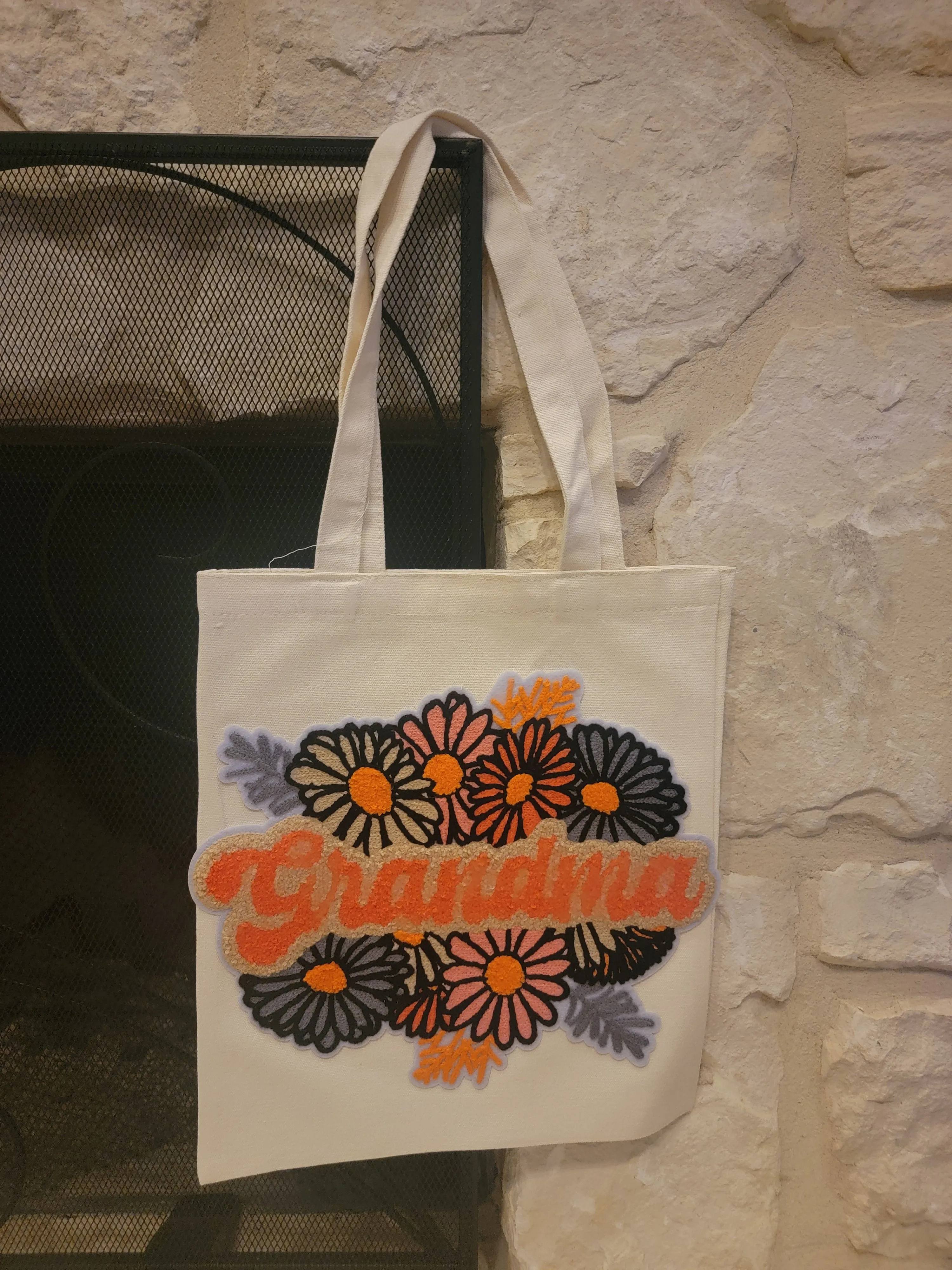 Stylish Canvas Tote Bags – Perfect for Every Occasion