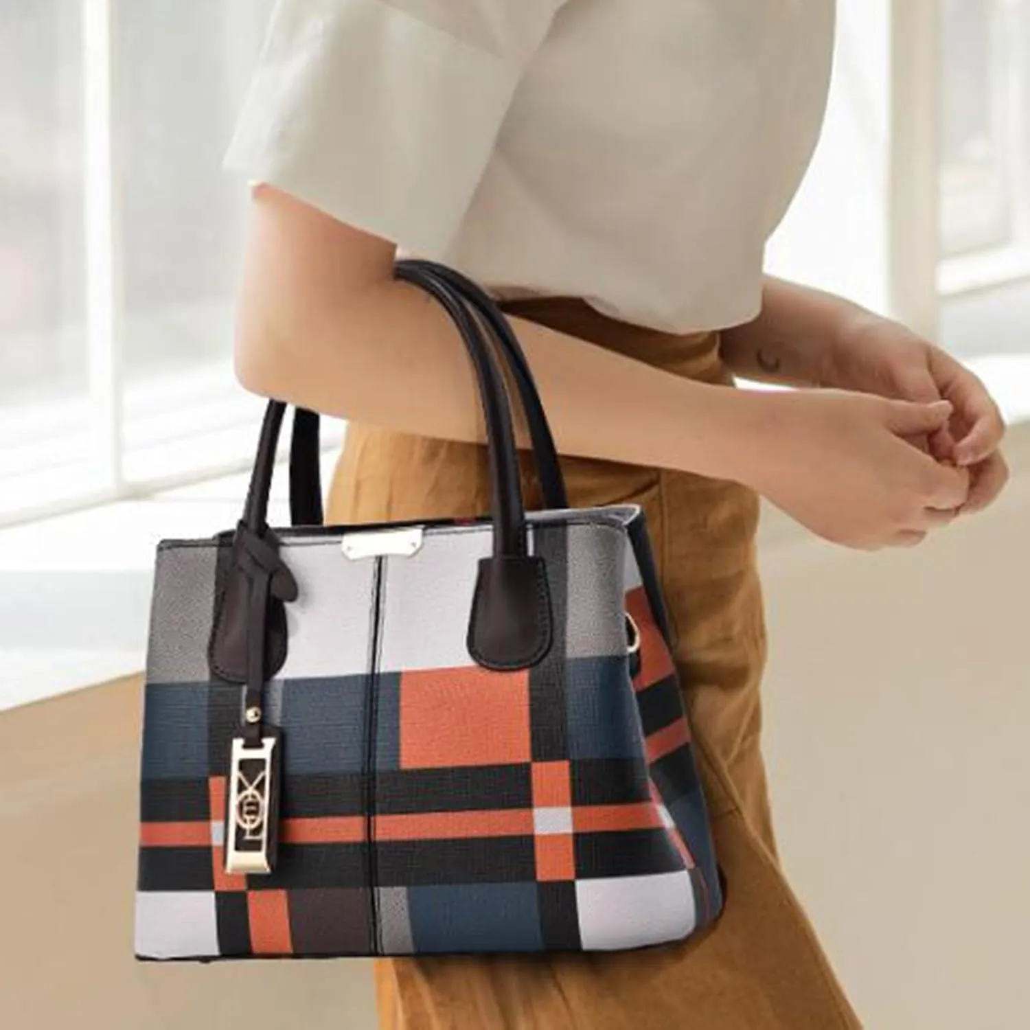 Tote Bag For Women Nylon Cloth Bag Shoulder Bag Lightweight Large Capacity Bag Pockets Casual Messenger Bag For Outdoor Y