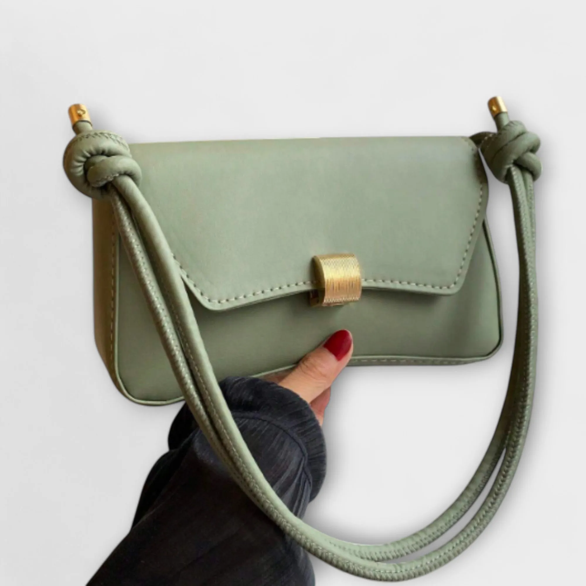 Vayla - Elegant Vintage Handbag