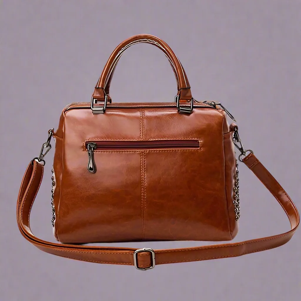 Vera | Luxury leather bags with studs