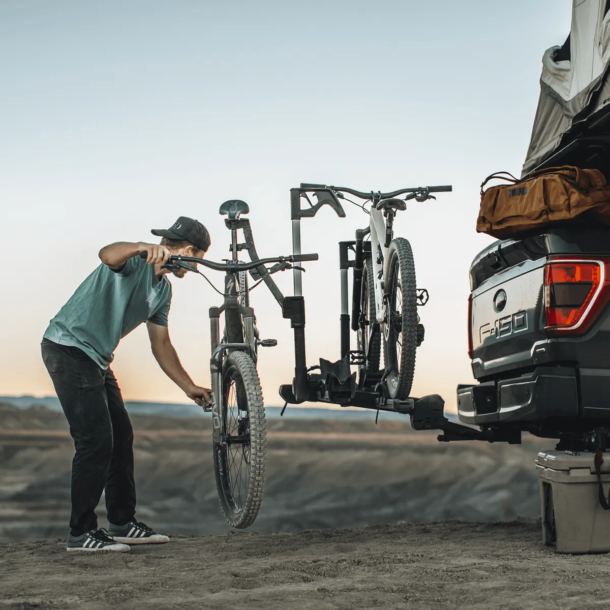 Verse 2-Bike Hitch Platform Bike Rack