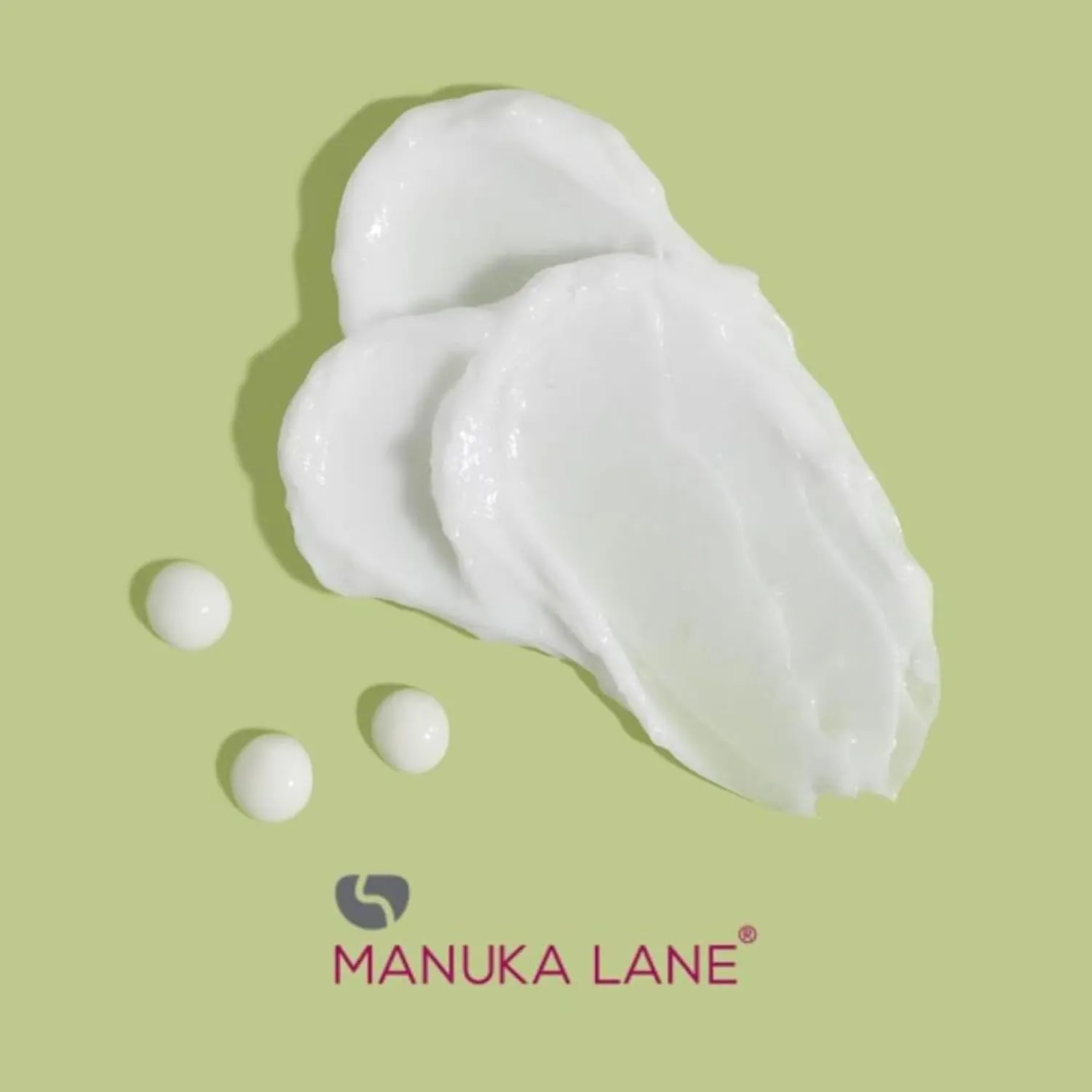 Vitamin C Eye Cream with Lemon Balm Leaf Extract, Manuka Honey & Eye Bright Extract | Plant Based Formula | Carefully formulated to keep your eyes bright and healthy!