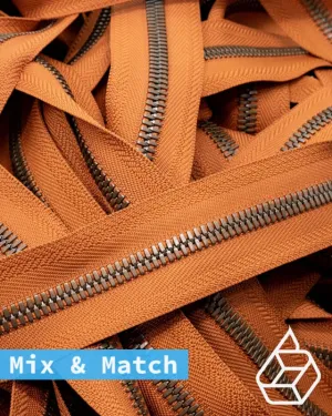 YKK Excella® | Custom made zipper | Antique Brass | Size 8