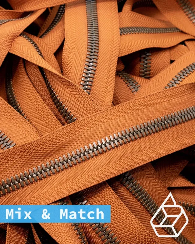 YKK Excella® | Custom made zipper | Antique Brass | Size 8
