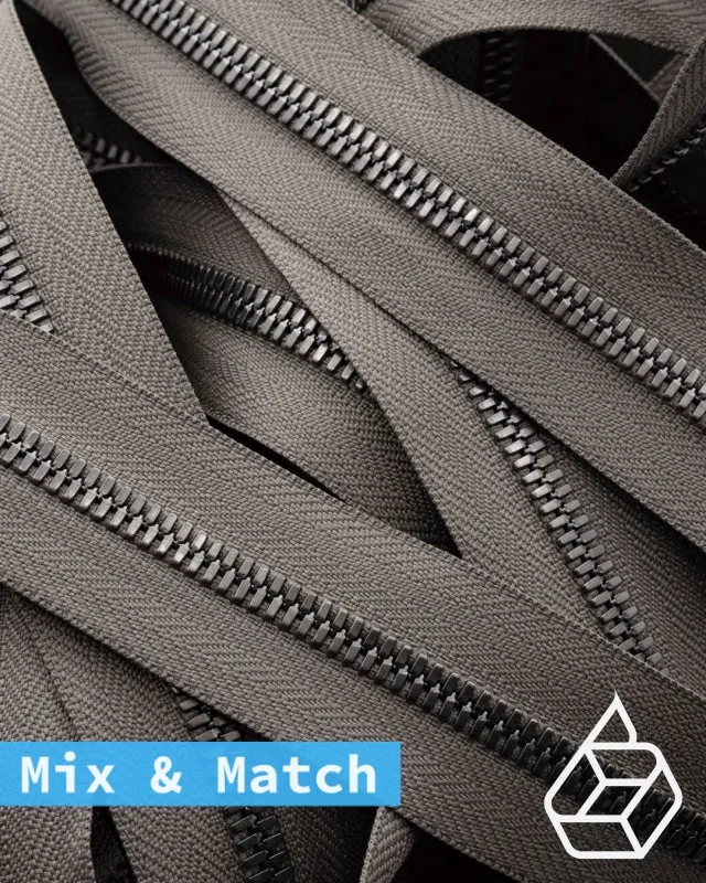 YKK Excella® | Custom made zipper | Gunmetal | Size 5