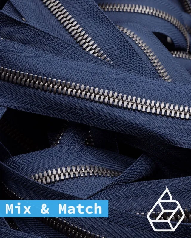 YKK Excella® | Custom made zipper | Gunmetal | Size 8