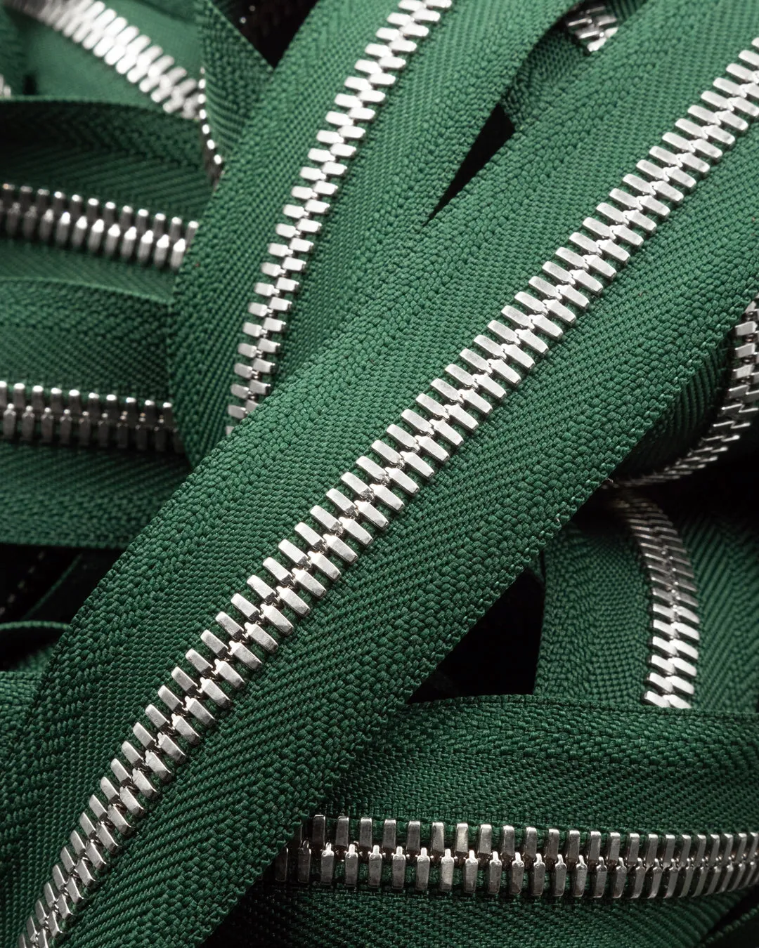 YKK Excella® | Custom made zipper | Silver | Size 8