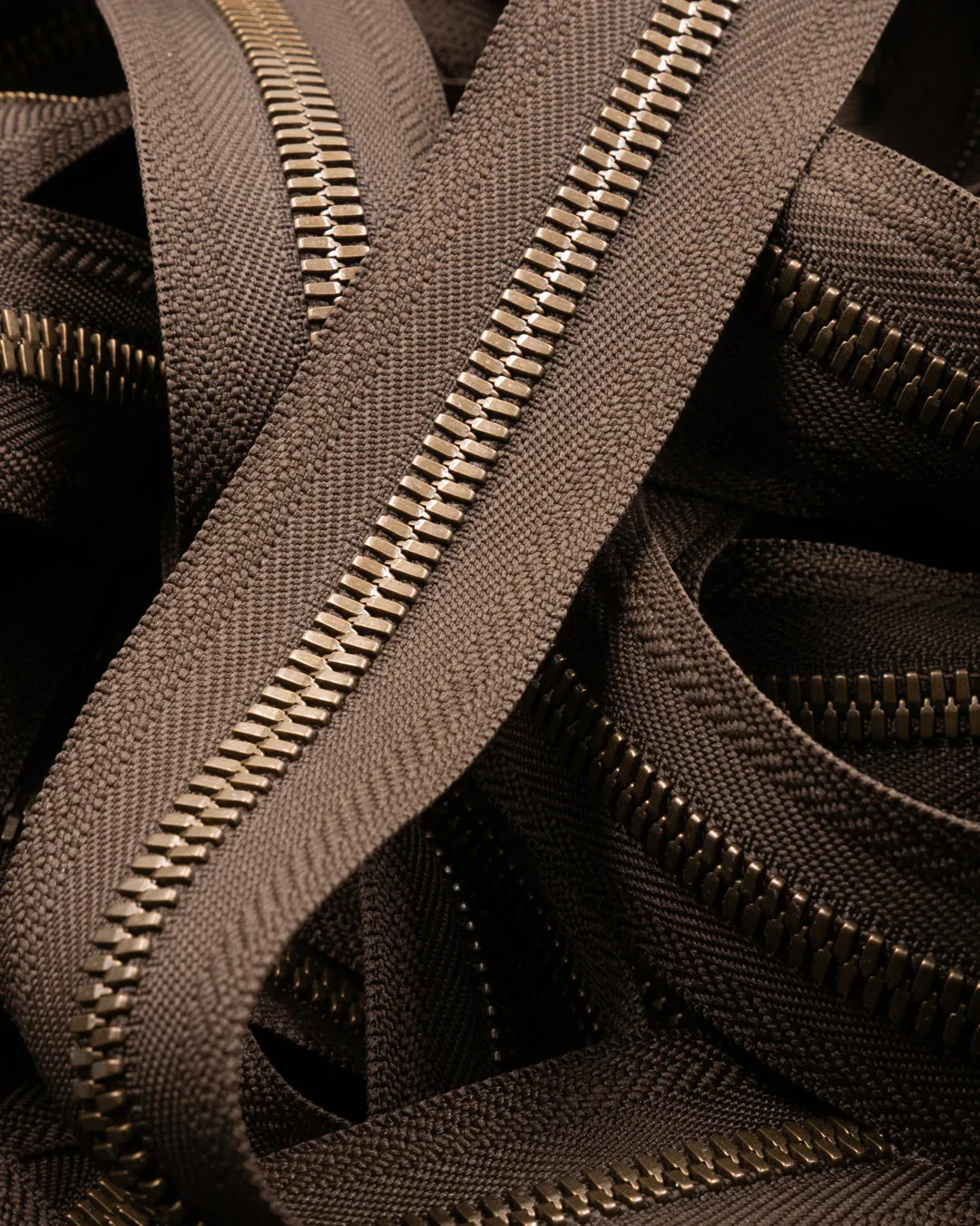 YKK Excella® | Zipper on roll | Antique Brass | Size 8