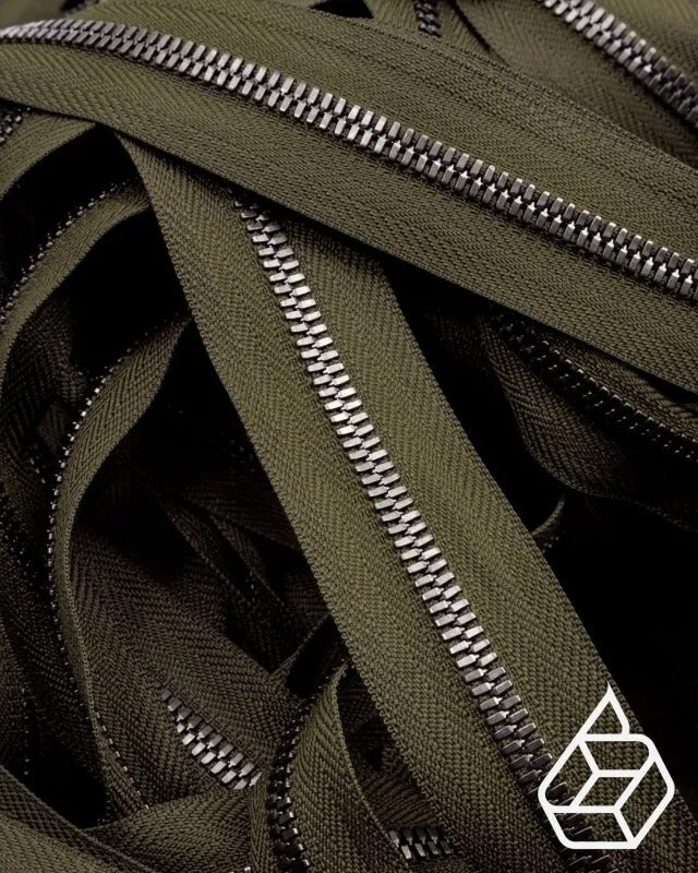 YKK Excella® | Zipper on roll | Gunmetal | Size 5