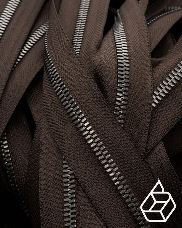 YKK Excella® | Zipper on roll | Gunmetal | Size 5