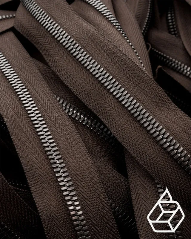 YKK Excella® | Zipper on roll | Gunmetal | Size 5