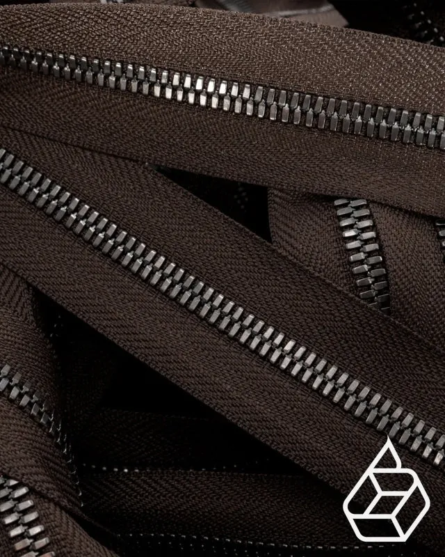 YKK Excella® | Zipper on roll | Gunmetal | Size 8